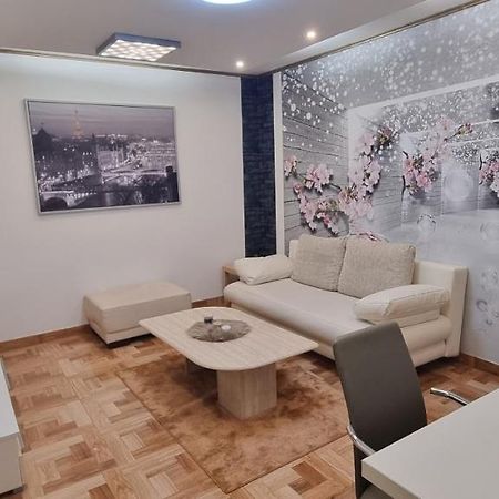 Apartman Croatea Zagrzeb Zewnętrze zdjęcie